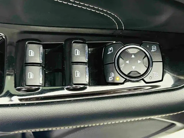 Ford Edge — Фото автомобиля 19