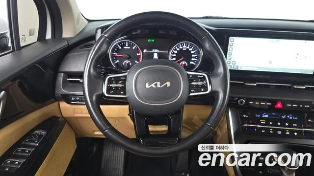 Kia Carnival Generation 4 — Фото автомобиля 13