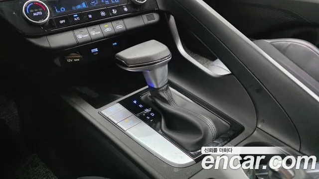 Hyundai Avante CN7 — Фото автомобиля 12