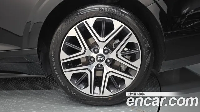 Hyundai Grandeur GN7 — Фото автомобиля 6