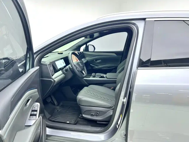 BYD Song L DM-i — Фото автомобиля 8