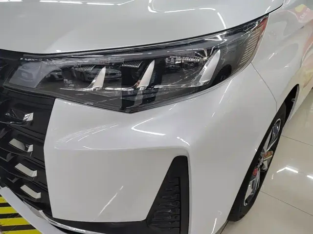 GAC Trumpchi M6 — Фото автомобиля 23