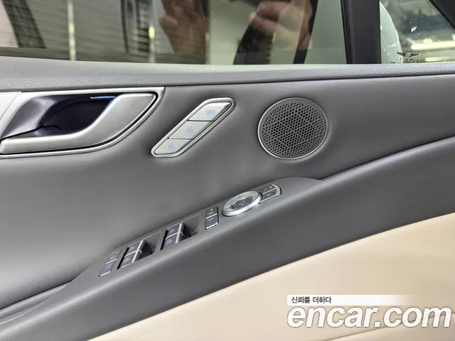Genesis G80 Бензин 2.5 турбо AWD — Фото автомобиля 19