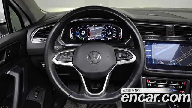 Volkswagen Tiguan 2nd Gen — Фото автомобиля 12