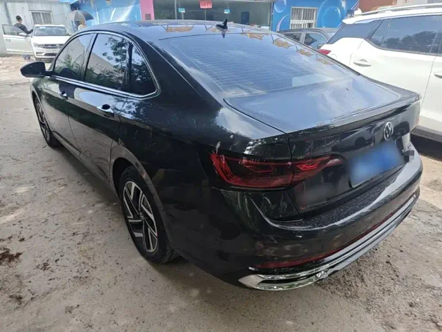 Volkswagen Sagitar — Фото автомобиля 4