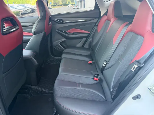 Changan Oushang X5 — Фото автомобиля 4