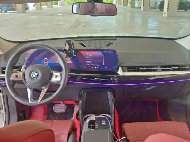 BMW X1 — Фото автомобиля 14