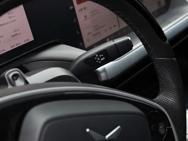 Xpeng P7 — Фото автомобиля 13