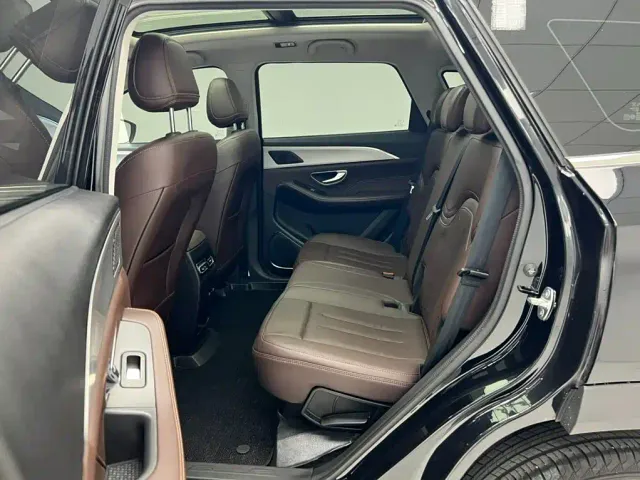 Jetour X90 Plus — Фото автомобиля 6