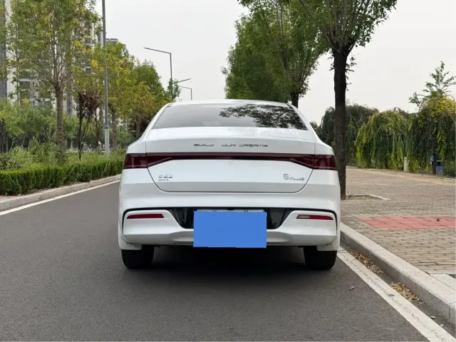 BYD Qin PLUS — Фото автомобиля 5