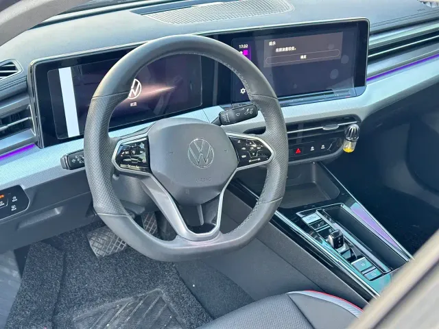 Volkswagen Lamando — Фото автомобиля 6