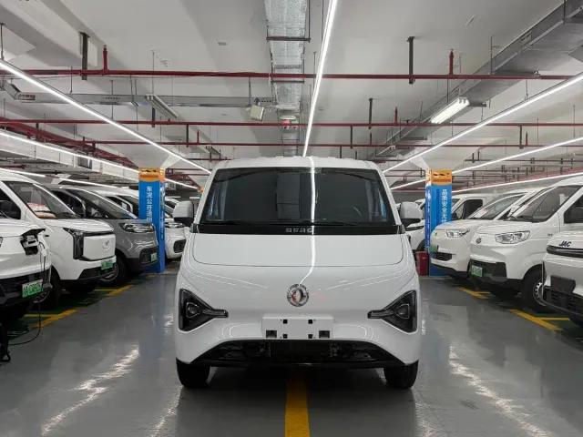 Dongfeng Dragon Glory 9S — Фото автомобиля 2