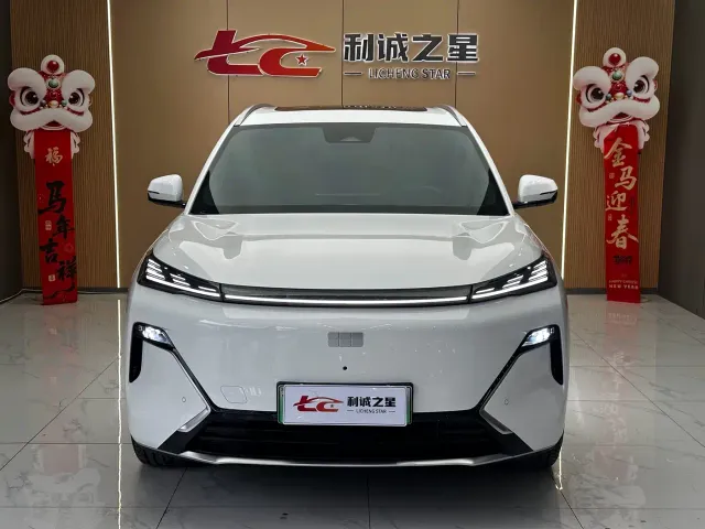 Geely Galaxy Starship 7 EM-i — Фото автомобиля 2