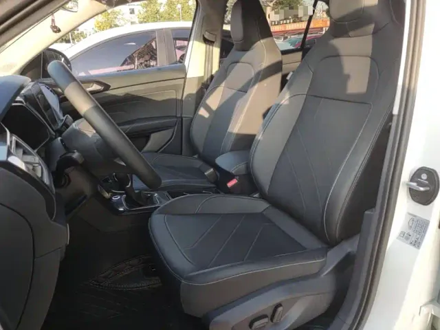 Volkswagen Tharu — Фото автомобиля 14