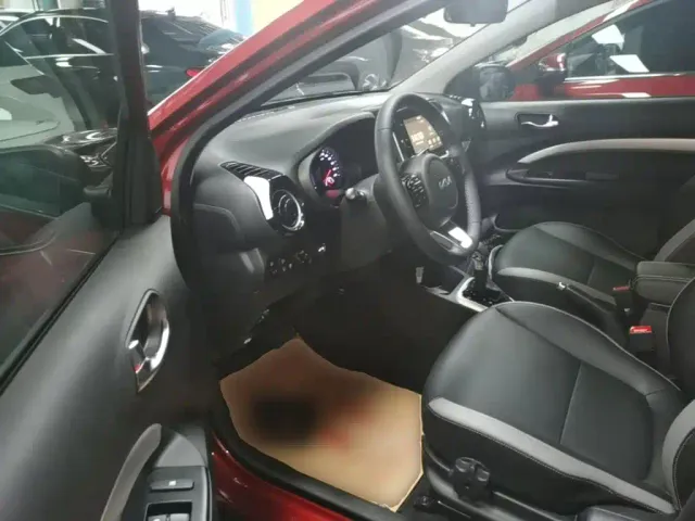 Kia KX1 — Фото автомобиля 15