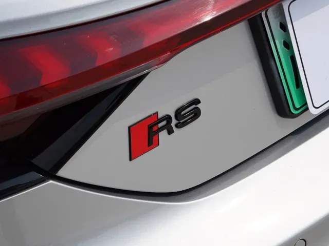 Audi e-tron GT — Фото автомобиля 14