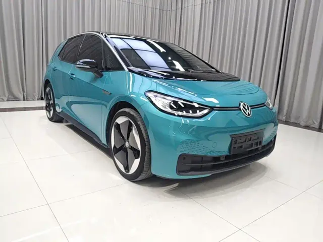Volkswagen ID.3 — Фото автомобиля 3