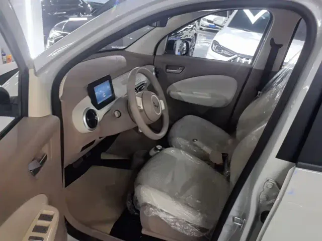 Wuling Hongguang Mini EV — Фото автомобиля 15