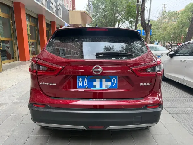 Nissan Qashqai — Фото автомобиля 5