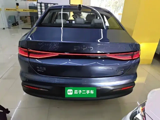 BYD Seal 05 DM-i — Фото автомобиля 5