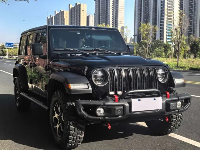 Jeep Wrangler — Фото автомобиля 3