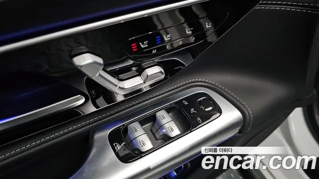 Mercedes-Benz SL-Class — Фото автомобиля 24
