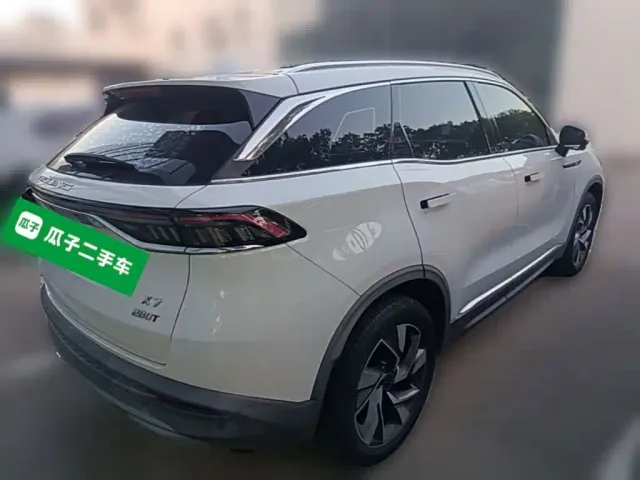 BAIC X7 — Фото автомобиля 9