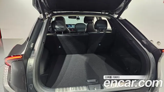 Kia EV6 — Фото автомобиля 17