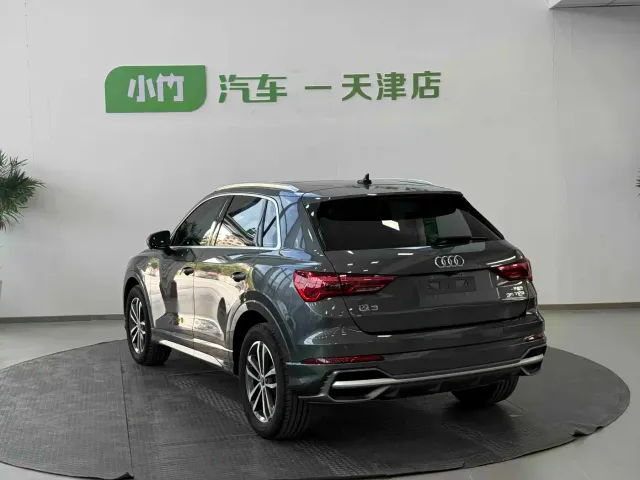 Audi Q3 — Фото автомобиля 3