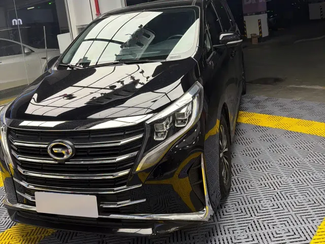 Фотография автомобиля — GAC Trumpchi M8