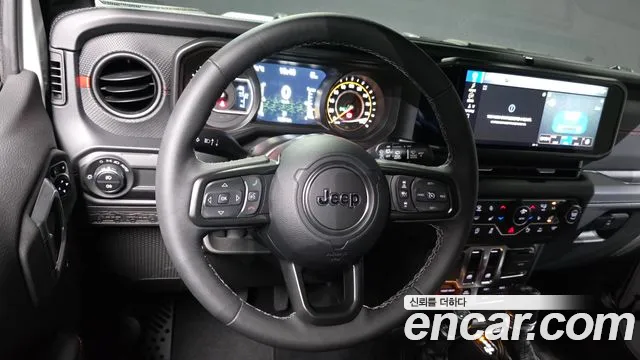 Jeep Wrangler JL — Фото автомобиля 13