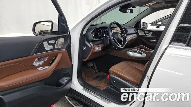Mercedes-Benz GLE-Class — Фото автомобиля 10