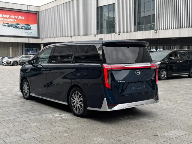 GAC Trumpchi E9 — Фото автомобиля 7