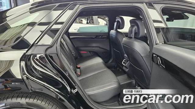 Hyundai Grandeur GN7 — Фото автомобиля 17