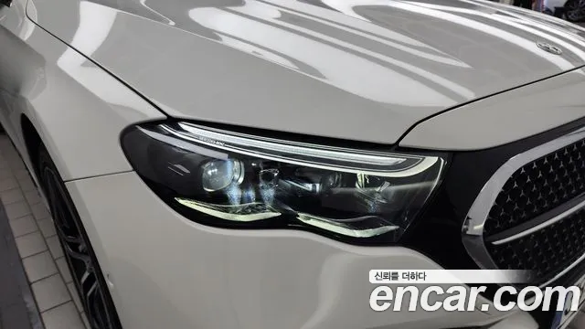 Mercedes-Benz E-Class E-класс W214 — Фото автомобиля 21