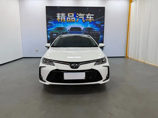 Toyota Corolla — Фото автомобиля 3