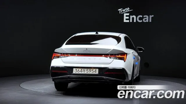 Hyundai AVANTE Новый Avante (CN7) — Фото автомобиля 4