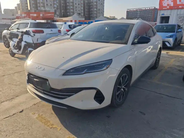 Фотография автомобиля — BYD Seal 06