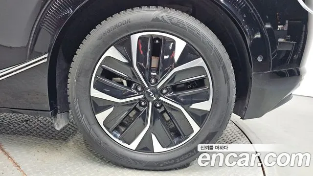 Kia EV6 Long Range — Фото автомобиля 21