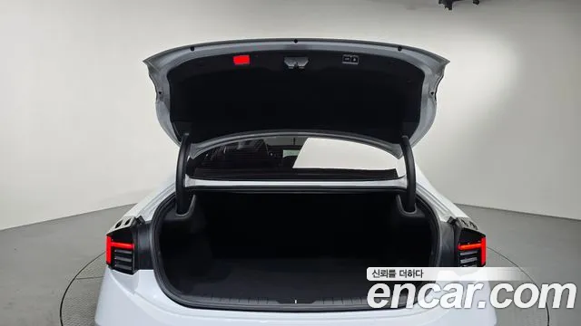 Hyundai Sonata — Фото автомобиля 23