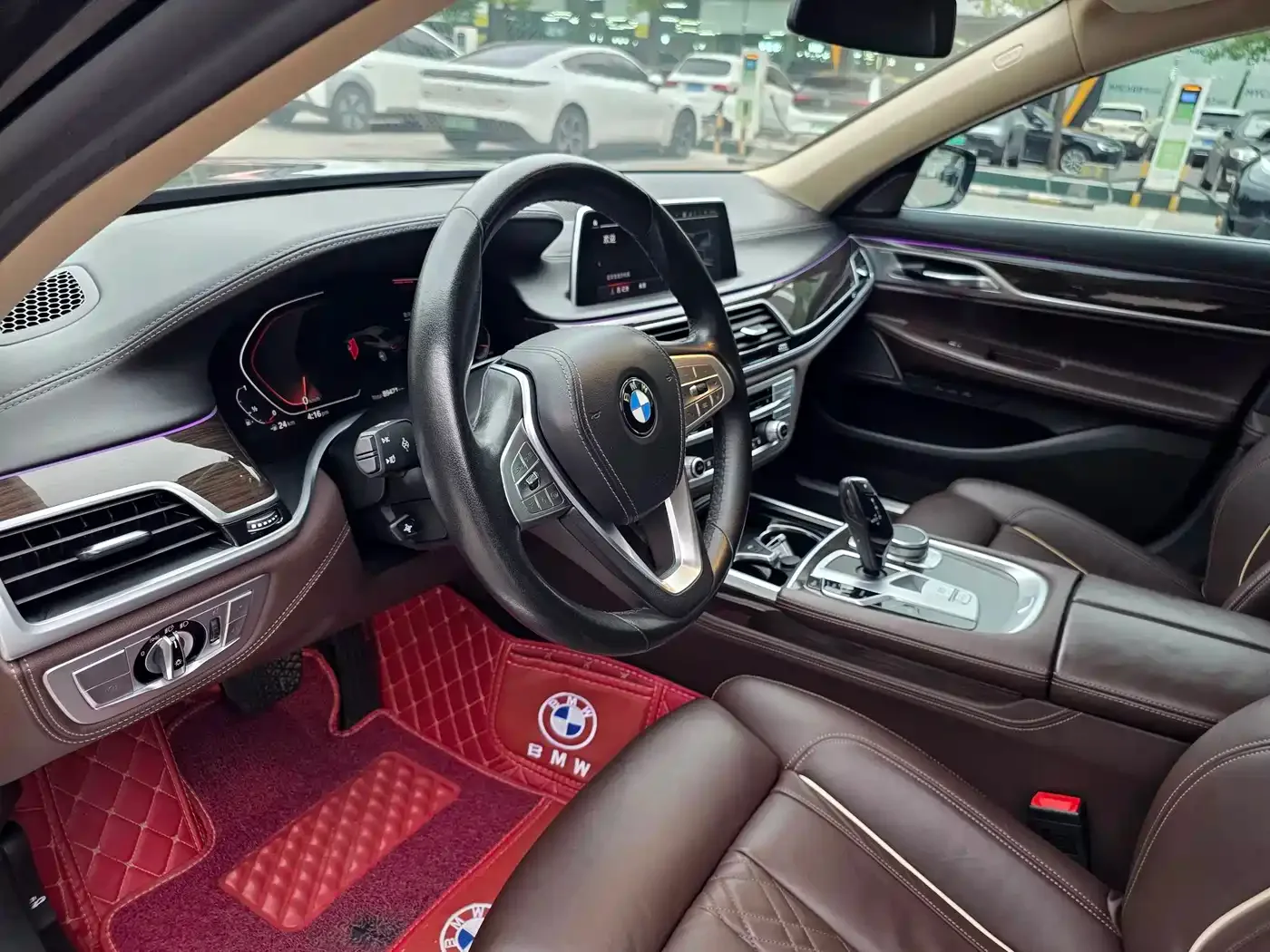 BMW BMW 7 Series 2021 Model 730Li Luxury Package — Фото автомобиля 9
