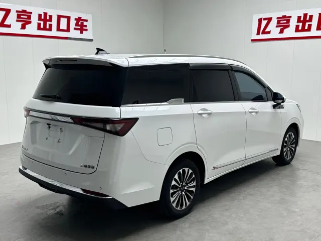 Wuling Jiachen — Фото автомобиля 21