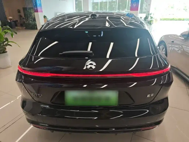 Nio ET5 Touring — Фото автомобиля 5