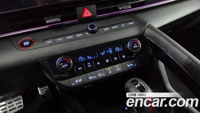 Hyundai Avante CN7 — Фото автомобиля 29