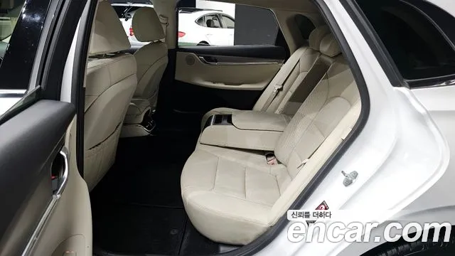 Hyundai Grandeur Новый Grandeur IG — Фото автомобиля 11