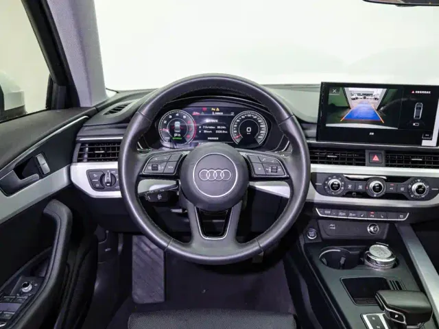 Audi A4L — Фото автомобиля 11