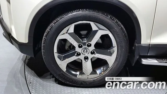 KG_Mobility_Ssangyong Rexton Новый Rexton Sport Дизель 2.2 2WD — Фото автомобиля 5