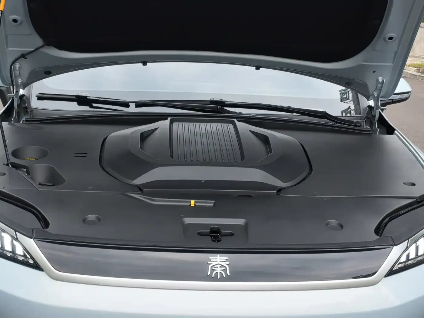 BYD Qin PLUS 2025 EV Smart Drive Edition 510KM Leading Type — Фото автомобиля 7