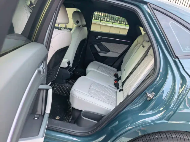 Audi Q3 Sportback — Фото автомобиля 25