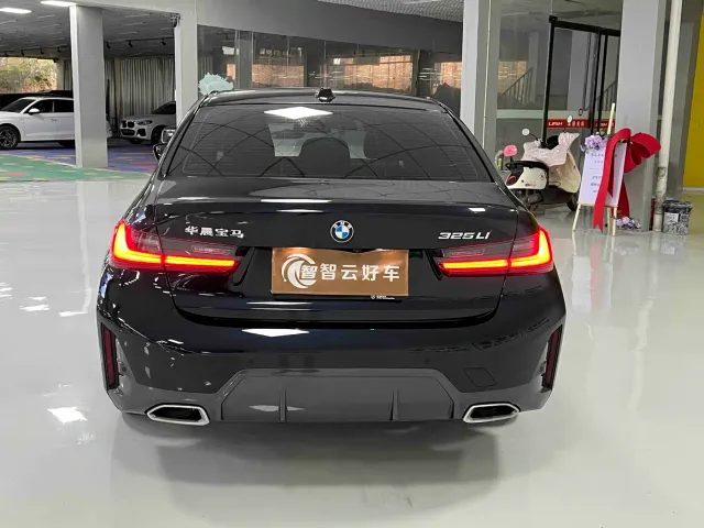 BMW 3 Series — Фото автомобиля 8